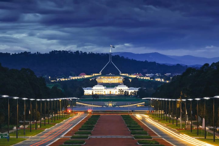 Canberra Highlights Tour