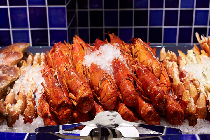 The Grand Buffet HK | Lunch Buffet, Dinner Buffet | Only 360' revolving restaurant in Hong Kong