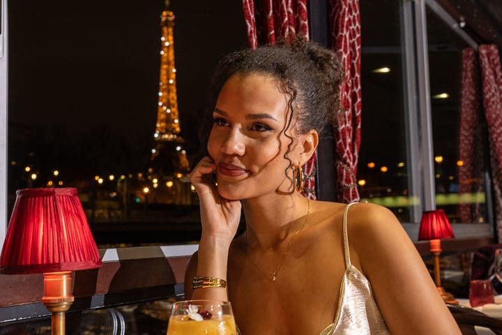 Maxim's Dinner Cruise di Seine River dengan Live Pianist Onboard