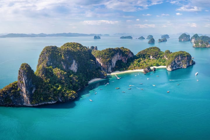 Hong Island Day Tour dari Krabi