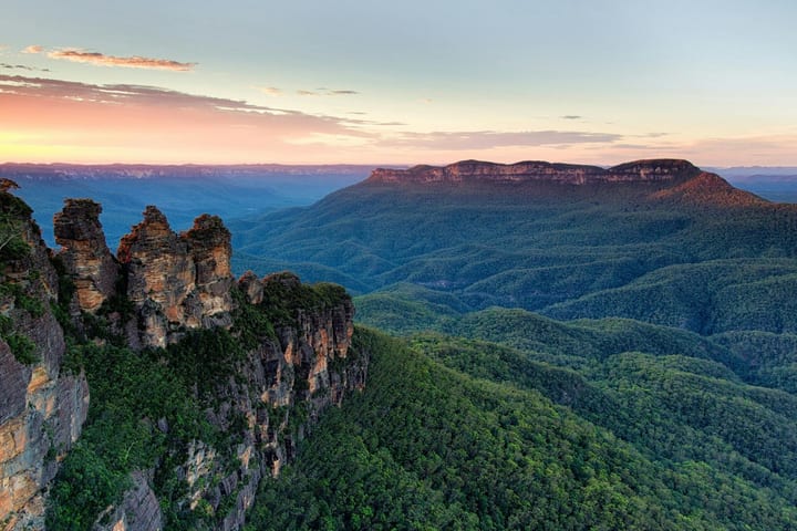 Sydney:Small Group Blue Mountains Day Tour with Koala & Scenic World