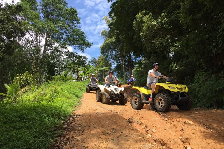 越野车游（X-Quad Samui提供）