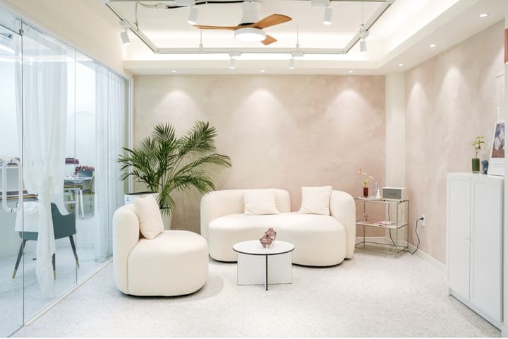 首尔色彩咨询弘大店