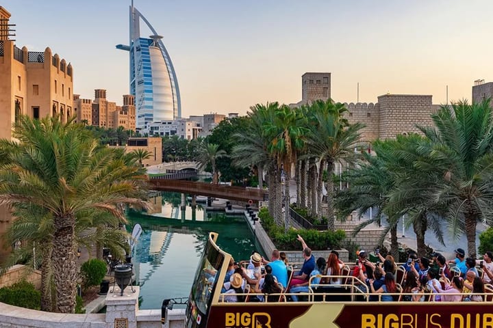 Dubai Big Bus Hop-On Hop-Off Tour