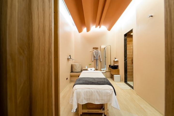 SCape by HARNN Spa（Emquartier店）位于曼谷
