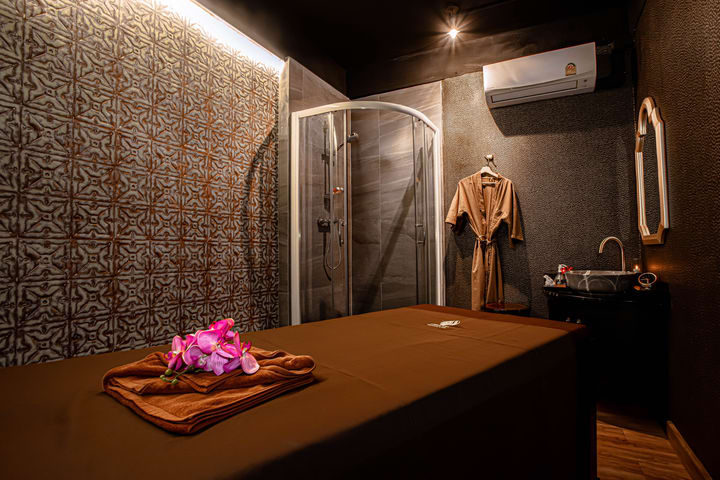 Grand Massage & Spa di Nana