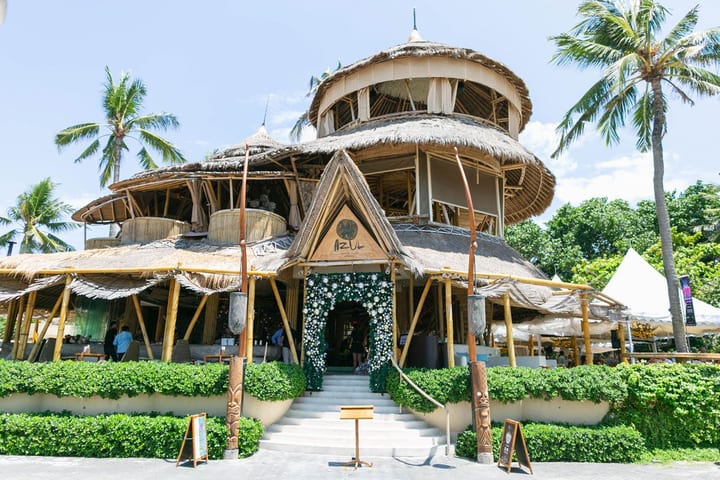 Dining & Tipsy Tea di Azul Beach Club Bali