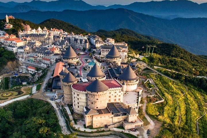 Tur Check-out Pribadi: Ba Na Hills, Pasar Malam & Pengantaran Bandara