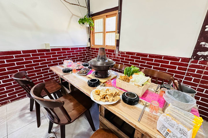 Wu Er Ju She Hakka Hotpot - Miaoli