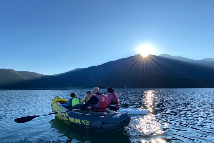 Sun Moon Lake Canoe Experience