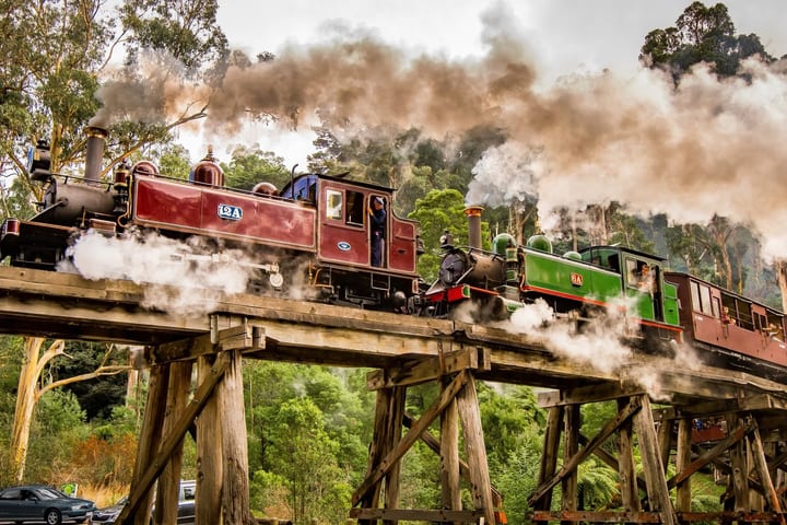 Melbourne Puffing Billy & Penguin Parade Day Tour