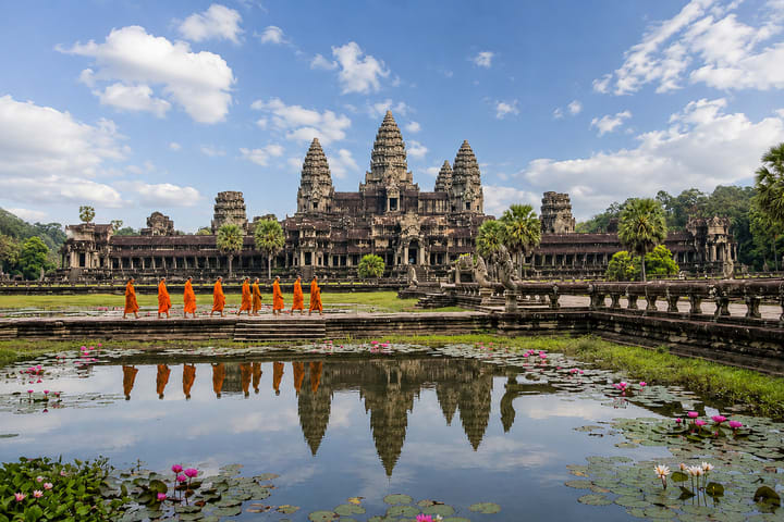 Angkor Wat Full Day Tour with Monk Blessing