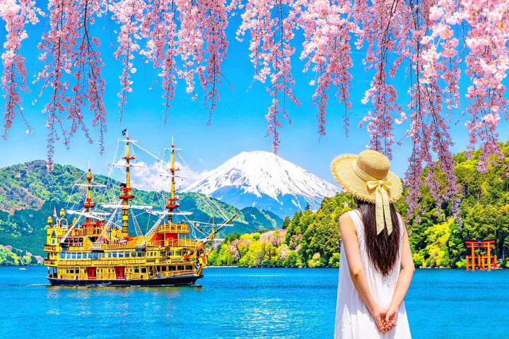 【富士山箱根一日游】大涌谷＆芦之湖海贼船＆山中湖＆忍野八海＆空中缆车 体验之旅(东京出发)