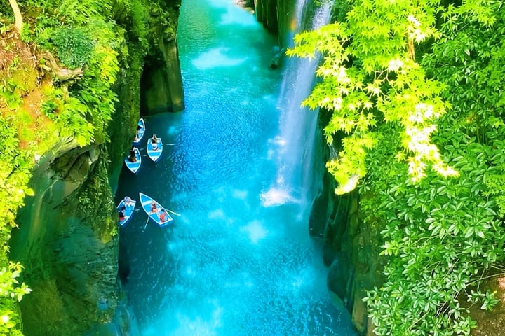 Tur Sehari Kyushu Miyazaki｜Ngarai Takachiho & Kuil Kamishikimi Kumano Imasu atau Upgrade Pengalaman Naik Perahu & Gunung Aso | Keberangkatan dari Fukuoka