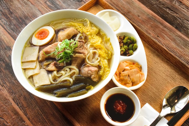 Yongxinfeng Tea - Toko Qinmei Eslite - Taichung