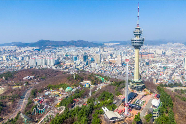 Tur Terpandu Sehari Penuh Daegu E-World & 83 Tower