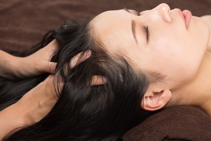Tokyo: Aromatherapy at Healing Salon Botaroma