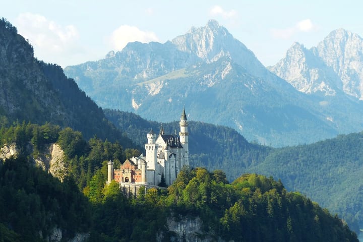 Tur VIP Istana Linderhof dan Kastil Neuschwanstein