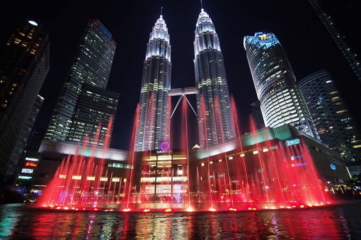 Kuala Lumpur Evening Tour dengan Tiket Masuk KL Tower & Pertunjukan Air Mancur