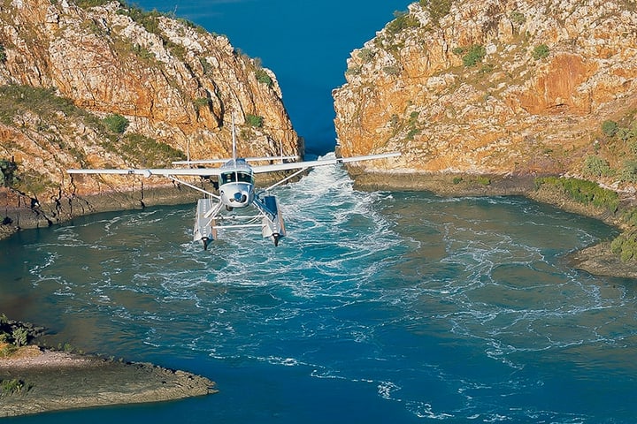 Horizontal Falls & Dampier Peninsula Full Day Tour dari Broome