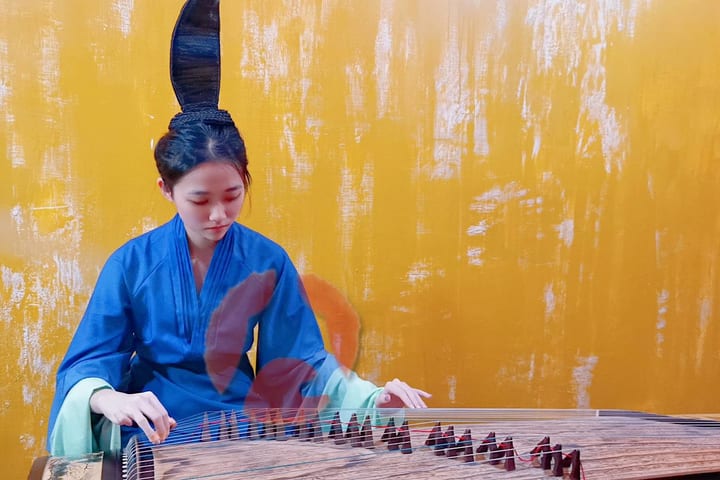 Taipei: Zheng Workshop Hanfu Guzheng Experience