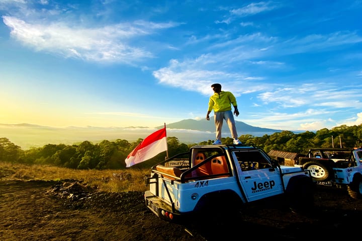 Sunrise Gunung Batur dengan 4WD Jeep dan Aktivitas Opsional