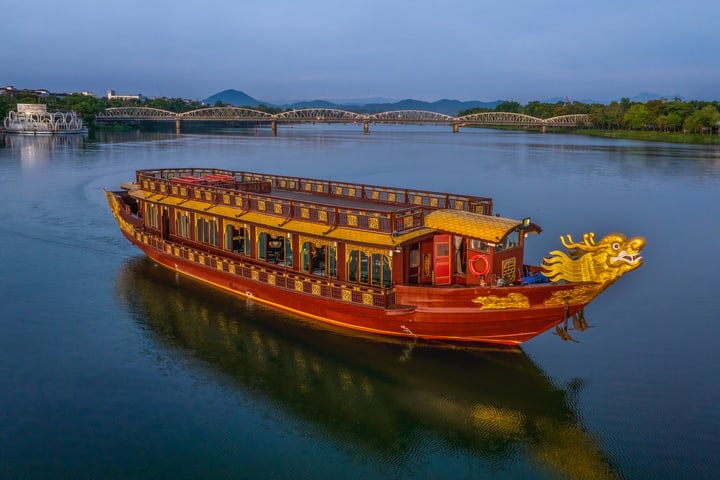顺化：香江游船晚餐体验（Hueritage Cruise）