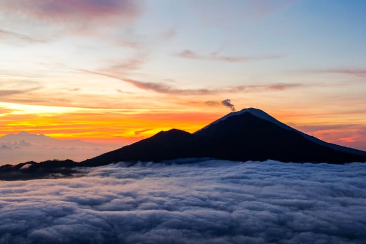 Custom Sunrise Trekking di Gunung Batur