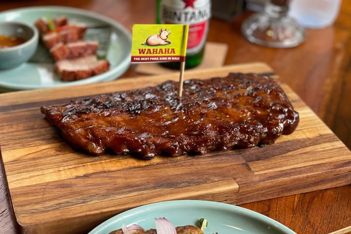 Wahaha Pork Ribs Dining Experience in Seminyak or Jimbaran