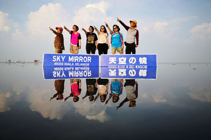 Kuala Lumpur Sky Mirror Photography Tour