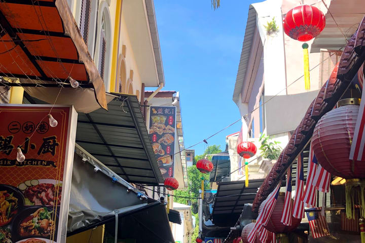 Tur Sehari Penuh Jalan Tua dan Gua George Town ke Ipoh