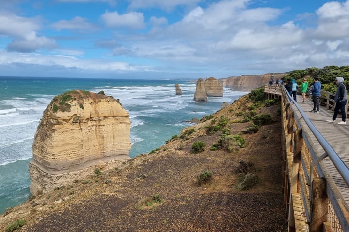 Tur Sehari Penuh Twelve Apostles & Great Ocean Road, Melbourne dengan Satwa Liar