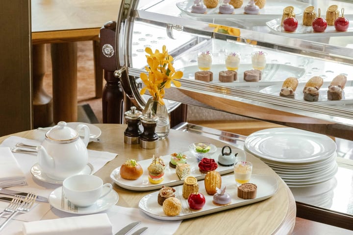 [Diskon hingga 10%] The St. Regis Hong Kong | The Drawing Room | Teh Sore, Makan Siang, Makan Malam
