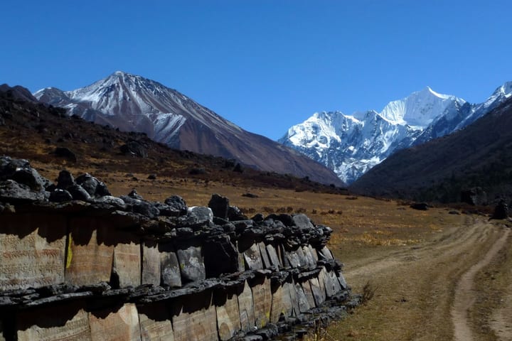 7D6N Langtang Valley Trek dari Kathmandu