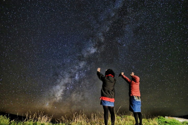 Twilight Volcano and Stargazing Tour di Big Island