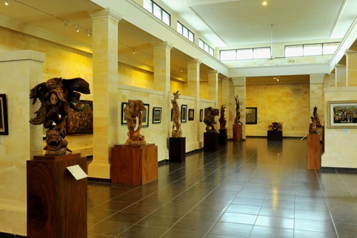 Tiket Museum Puri Lukisan di Ubud Bali