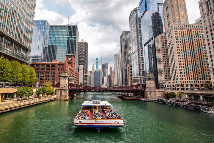 Chicago Architecture River Cruise Guided Tour