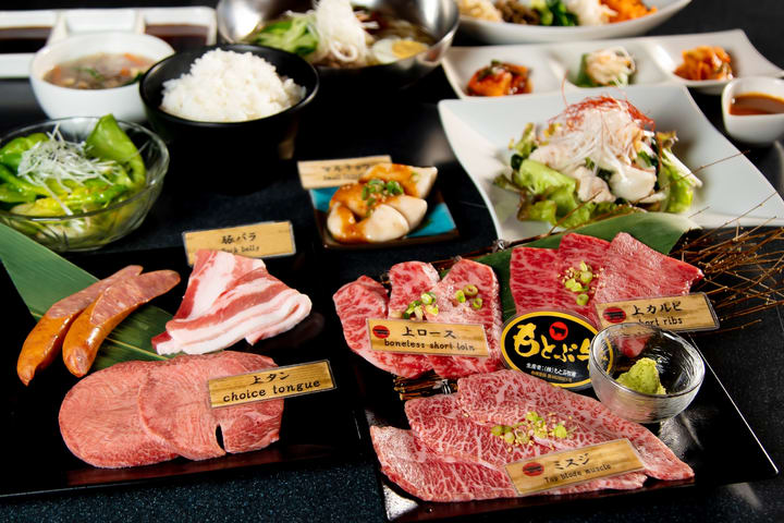 Yakiniku Motobu Farm Kokusaidori di Hotel Rocore Naha Okinawa