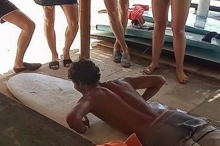 龙目岛南部最佳冲浪课程（Surf Course Lombok提供）