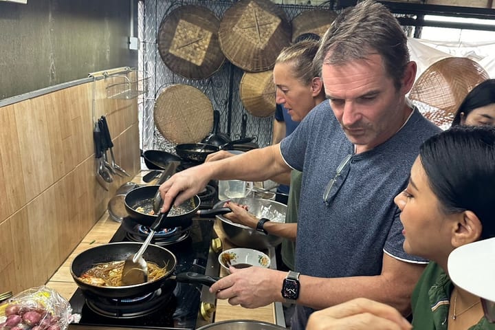 Thai Authentic Cooking Class At Patong