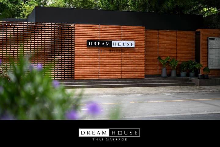 Dream House Thai Massage di Sukhumvit 20 di Bangkok
