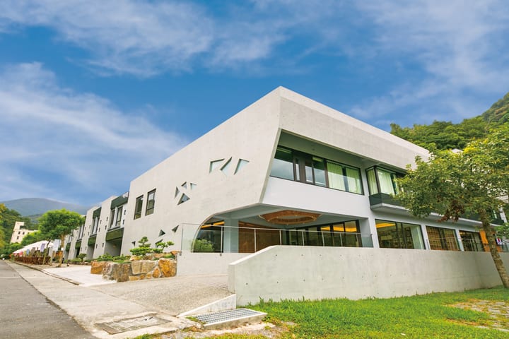 Yilan Jiaoxi: Stay Hotel - Pemandian Air Panas Onsen & Santapan