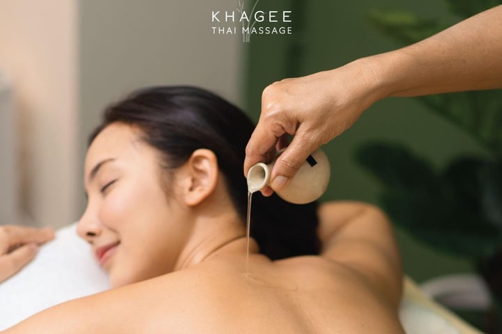 Khagee Thai Massage di Charoen Krung Road di Bangkok