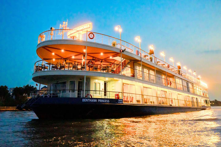 Ben Thanh Princess Luxurious Dining Cruise di Ho Chi Minh City
