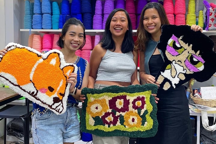Workshop Singapore Rug Tufting oleh About You Studio Tufting