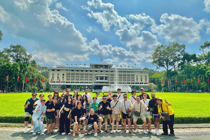 Tour Guide Service in Ho Chi Minh City