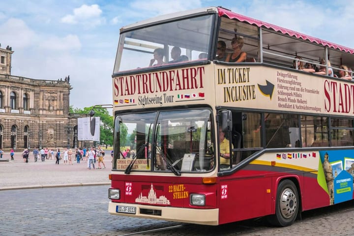 Bus Hop-On Hop-Off Dresden