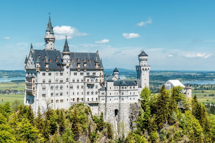 Tur Sehari Kastel Neuschwanstein, Oberammergau dan Gereja Wies dari Munich dengan Pemandu Berbahasa Mandarin