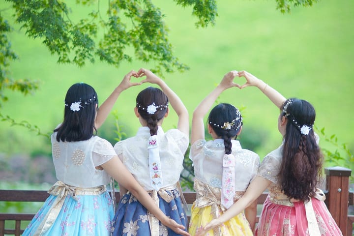 Gyeongju Hanbok Experience
