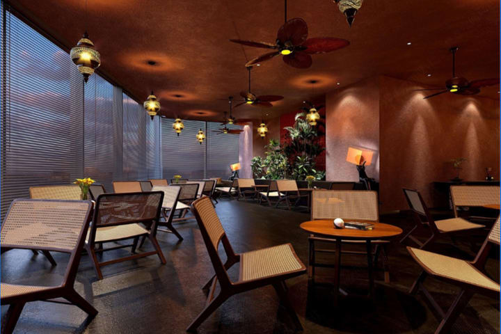 Thai Bliss SPA · Essential Oils · Massage · Foot Massage · Bathing | Shopping Park Branch